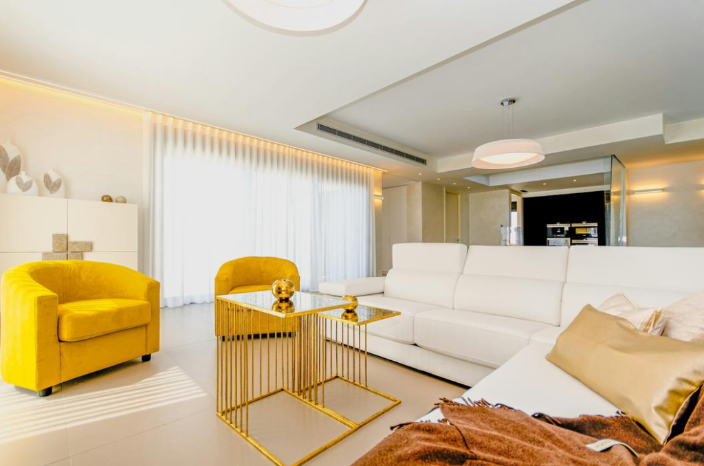 The timeless dominance of navy, beige, and white
