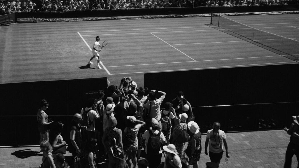 Vintage tennis etiquette for modern gentlemen