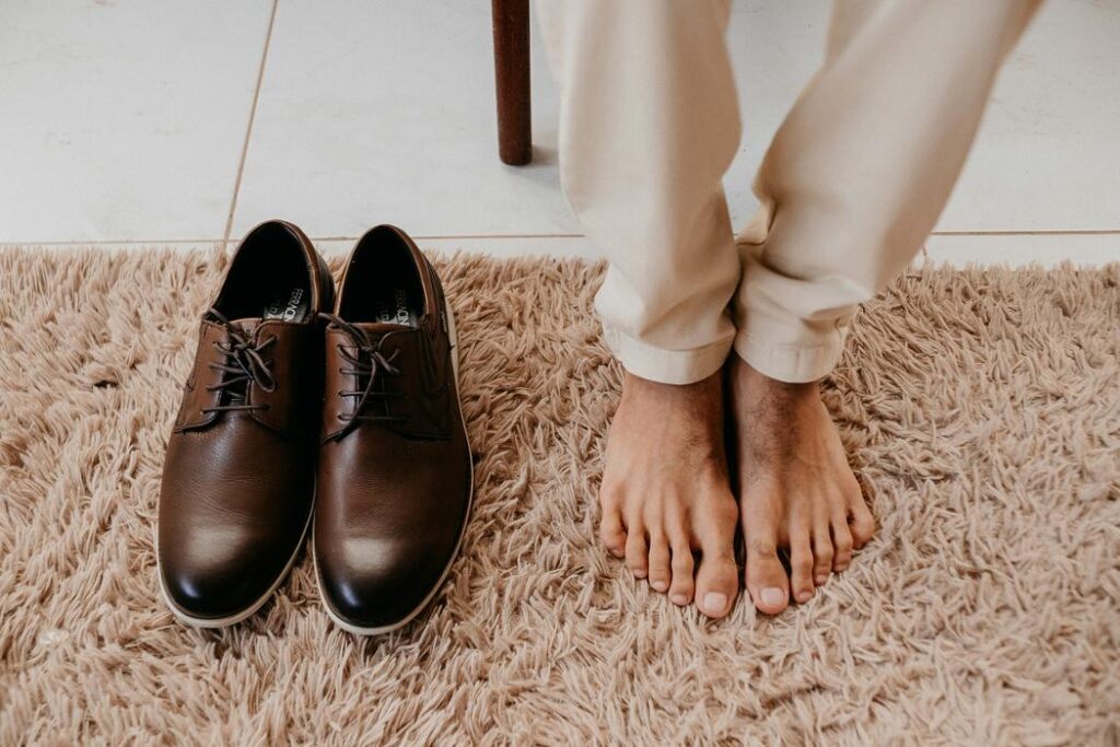 Choosing Shoes and Socks Combinations to Complete Outfits