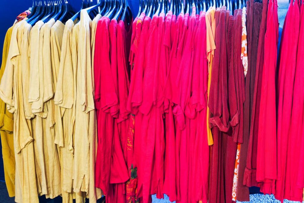 Minimalist Wardrobe Essentials: Clothing That Lasts Years