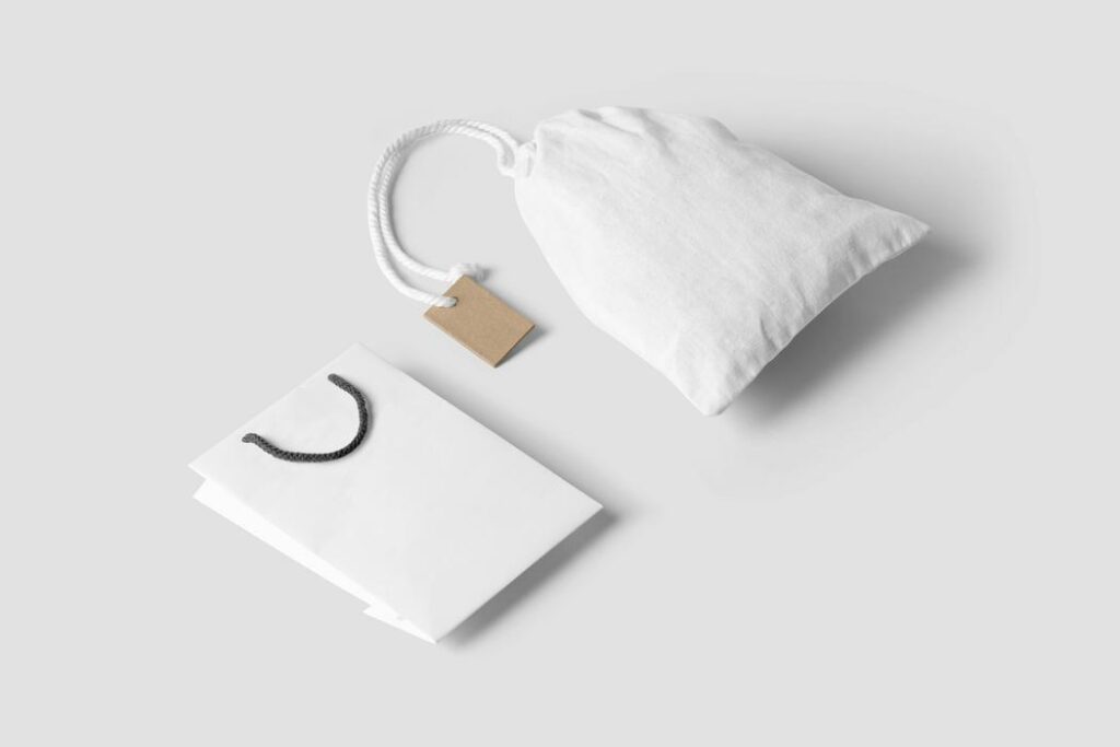 Accessories That Add Elegance Without Overcomplicating Style