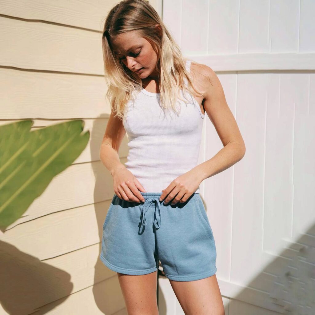 women shorts carsltone