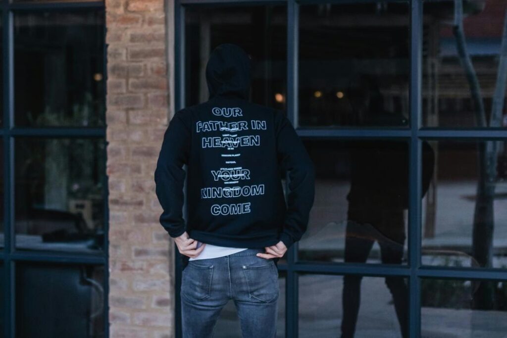 boutique sports hoodie supplier